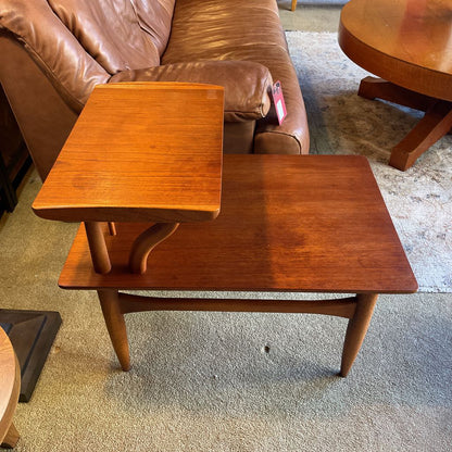 Lane MCM Step Up End Tables w Spindle Detail C SIDE TABLES