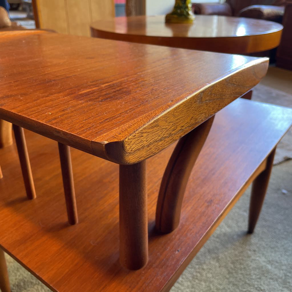Lane MCM Step Up End Tables w Spindle Detail C SIDE TABLES