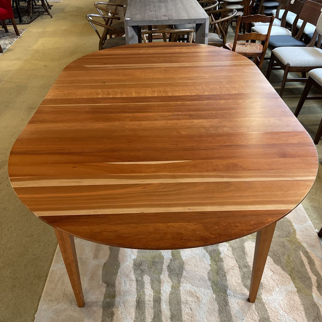 R & B Cherry Round Expanding Dining Table