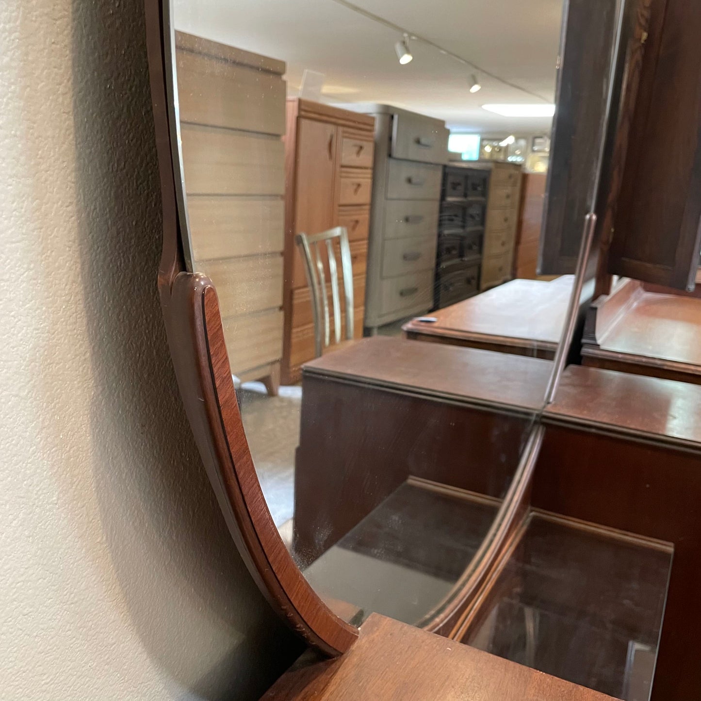 Glam Art Deco Vanity Circle Mirror & Stool