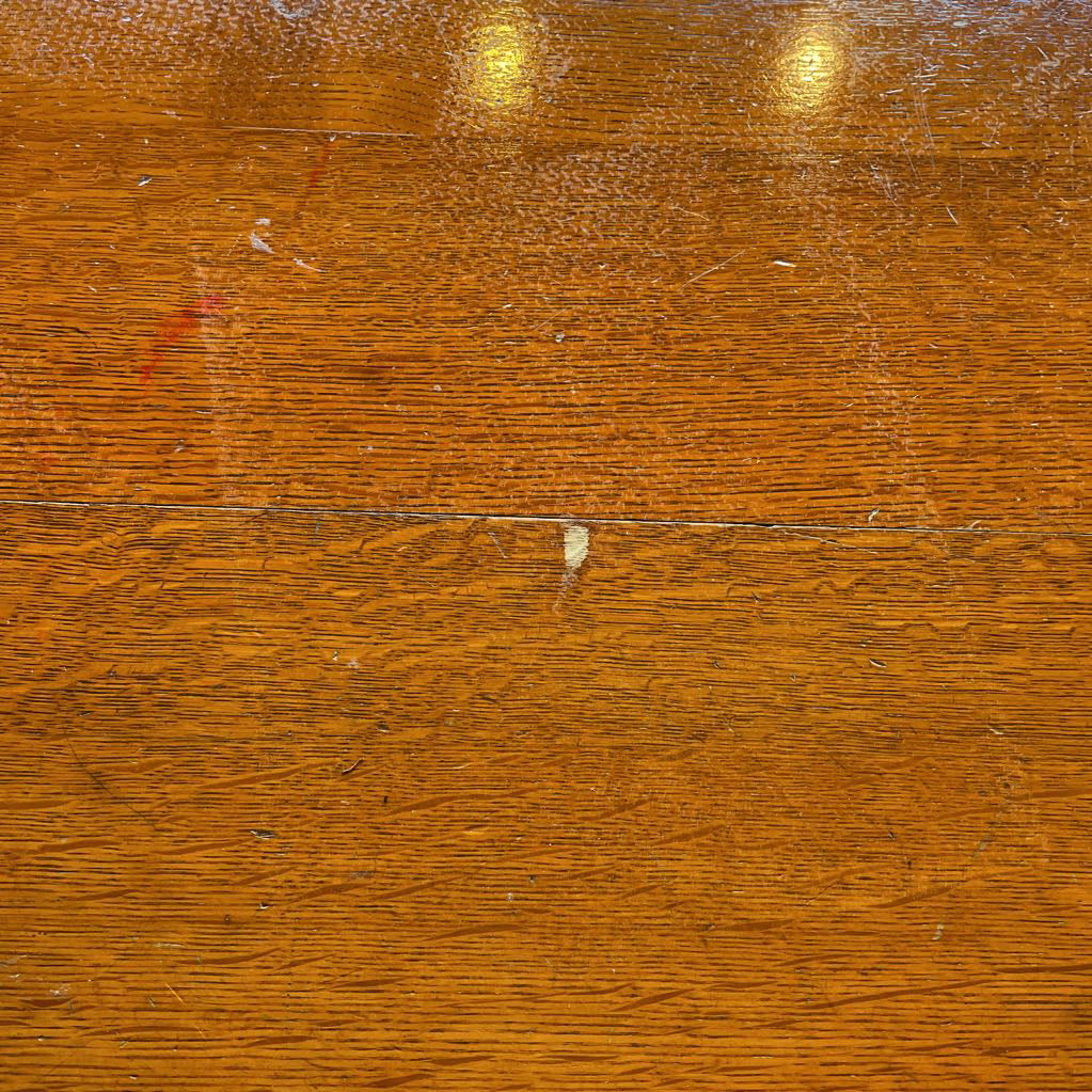 Round Oak Expanding Coffee Table C COFFEE TABLES
