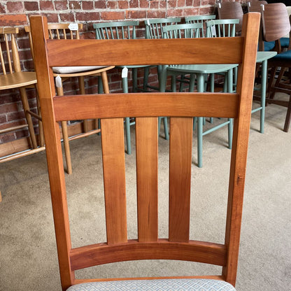 Amana Cherry Expanding Dining Table and Chairs SET C DINING TABLES