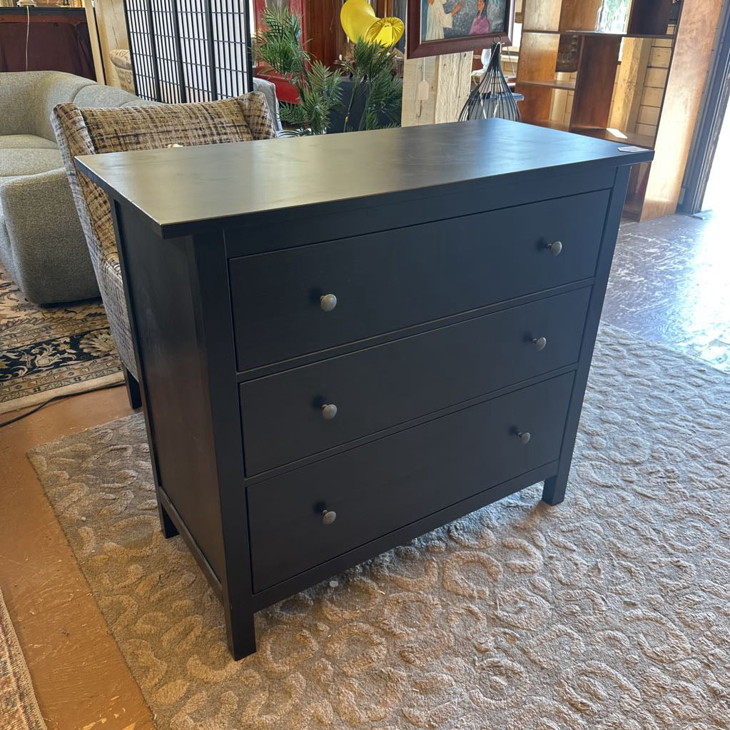 Black 3 Drawer Lowboy C LOWBOYS