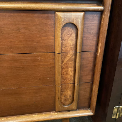 Lane Vintage Walnut and Burlwood Five Drawer Dresser