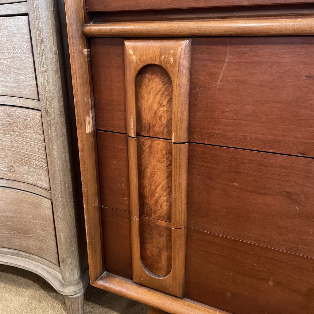 Lane Vintage Walnut and Burlwood Five Drawer Dresser