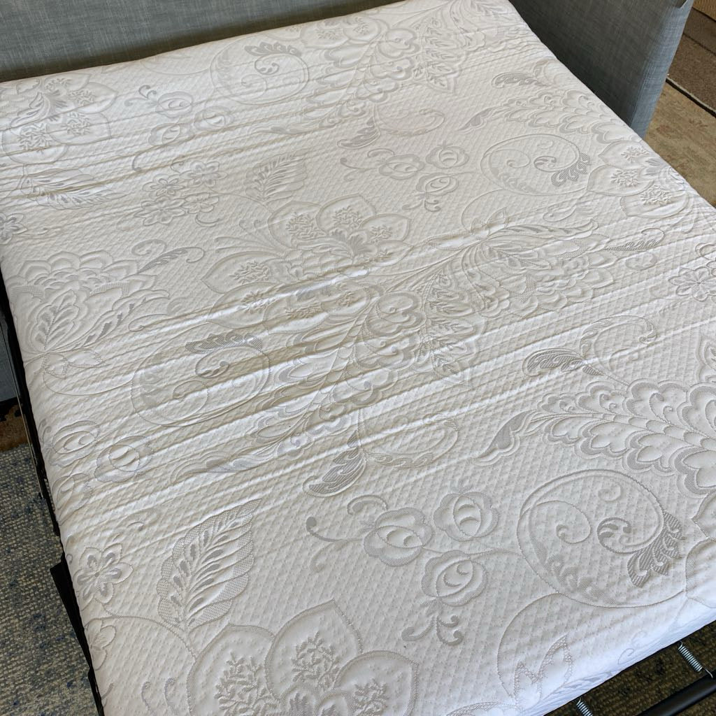WEST ELM SHELTER Grey Queen Sleeper