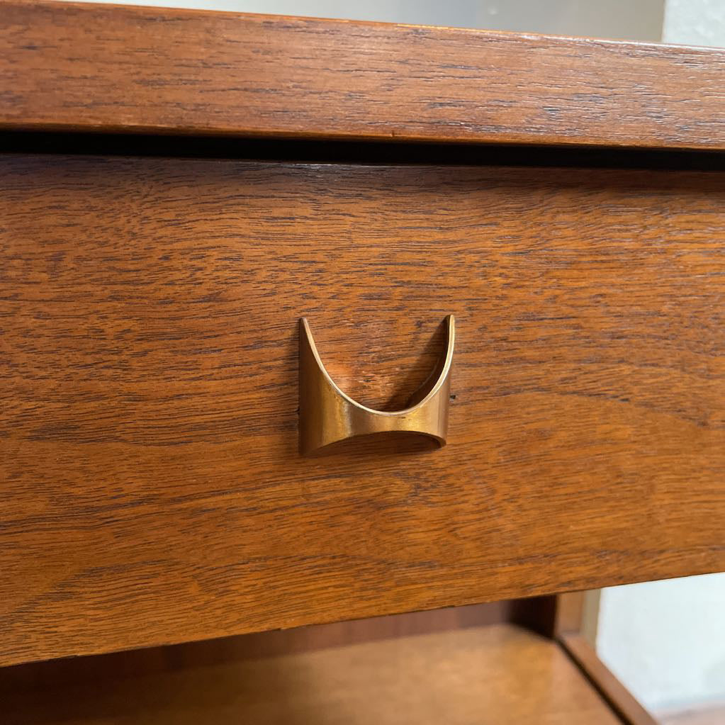 Broyhill Brasilia 1 Drawer Nightstand