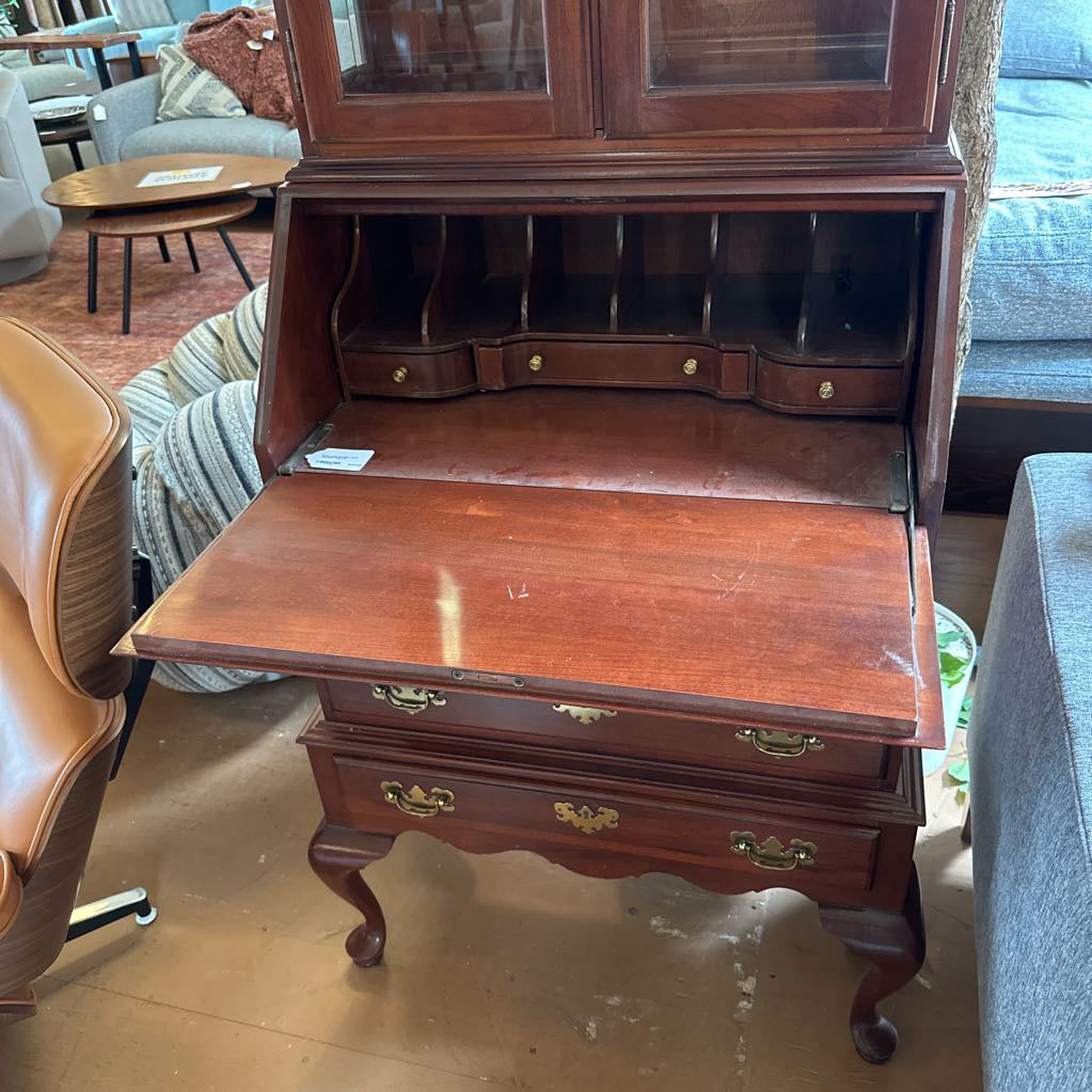 Ethan Allen Georgian Court Secretary Desk C DESKS