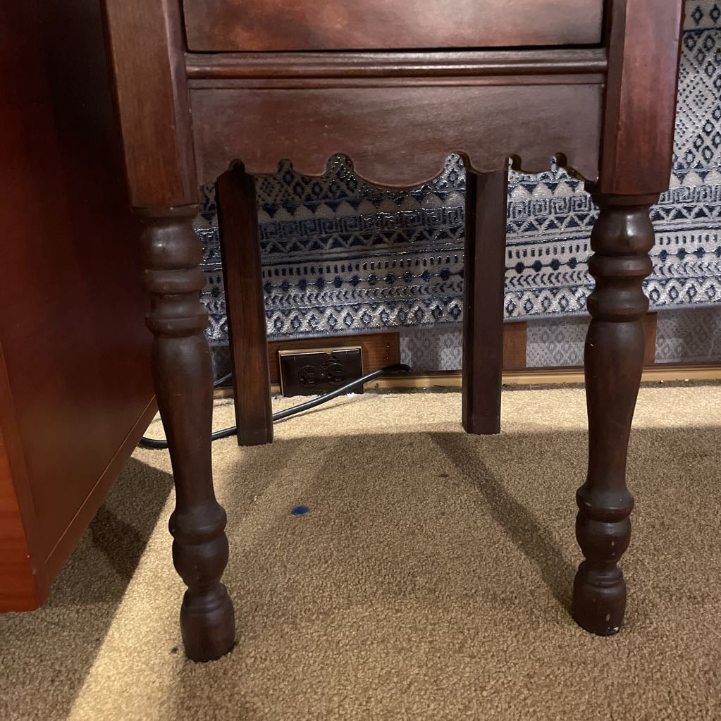 Early 20th Century Mahogany Vanity