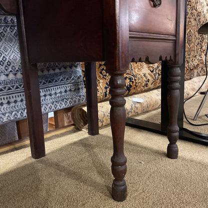 Early 20th Century Mahogany Vanity