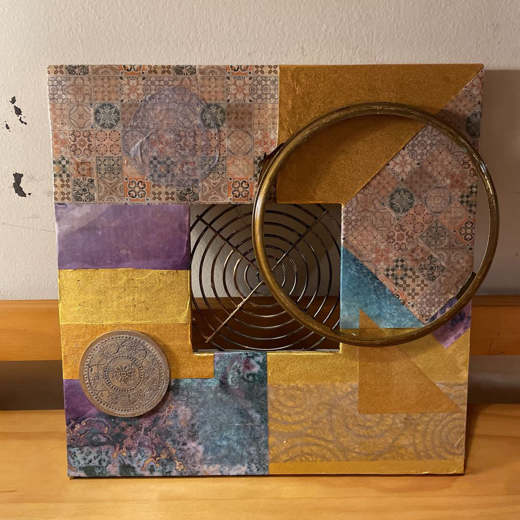 Assemblage Square Frame Art