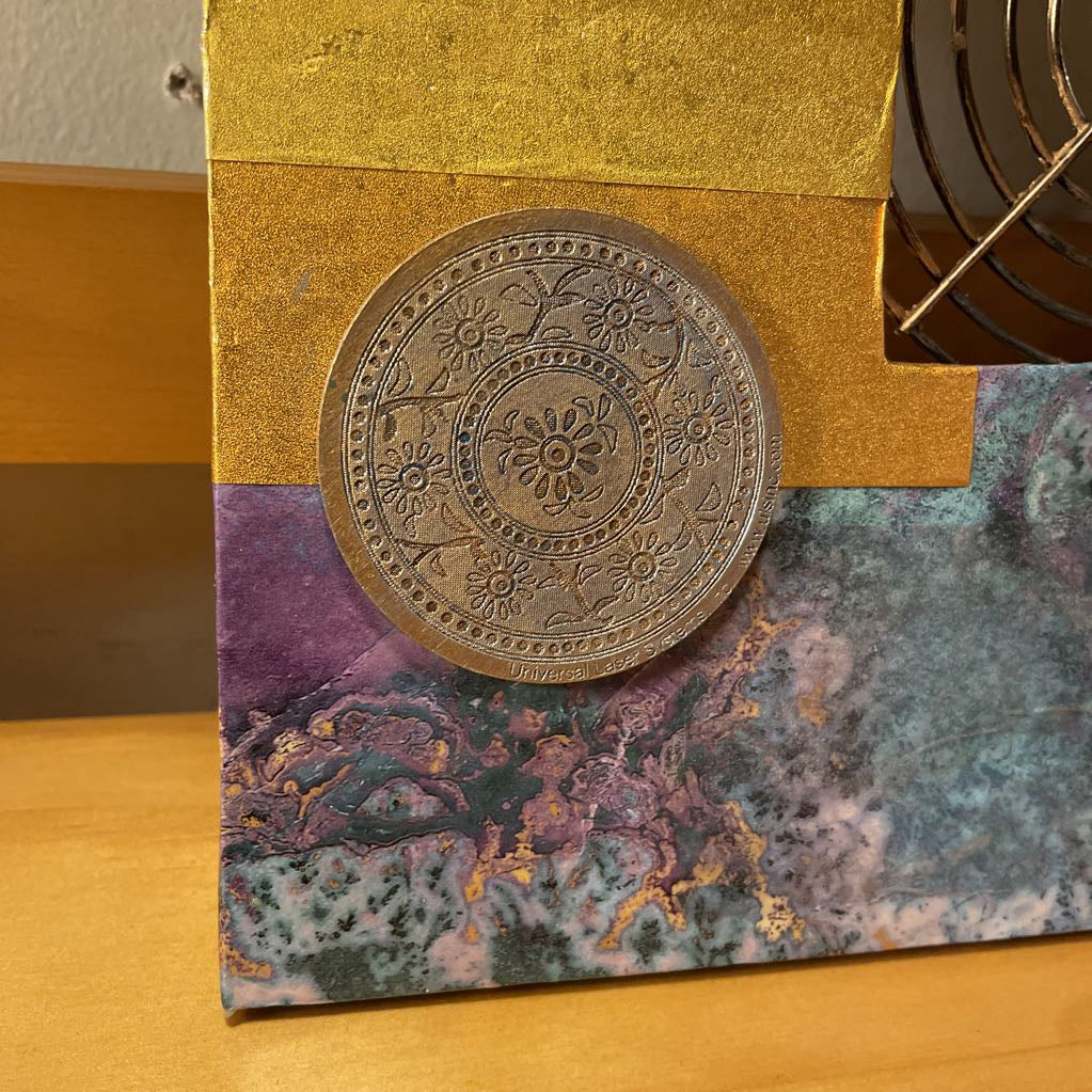 Assemblage Square Frame Art