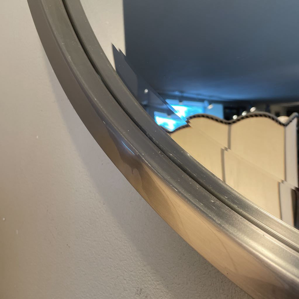Large Round Mirror/Uttermost
