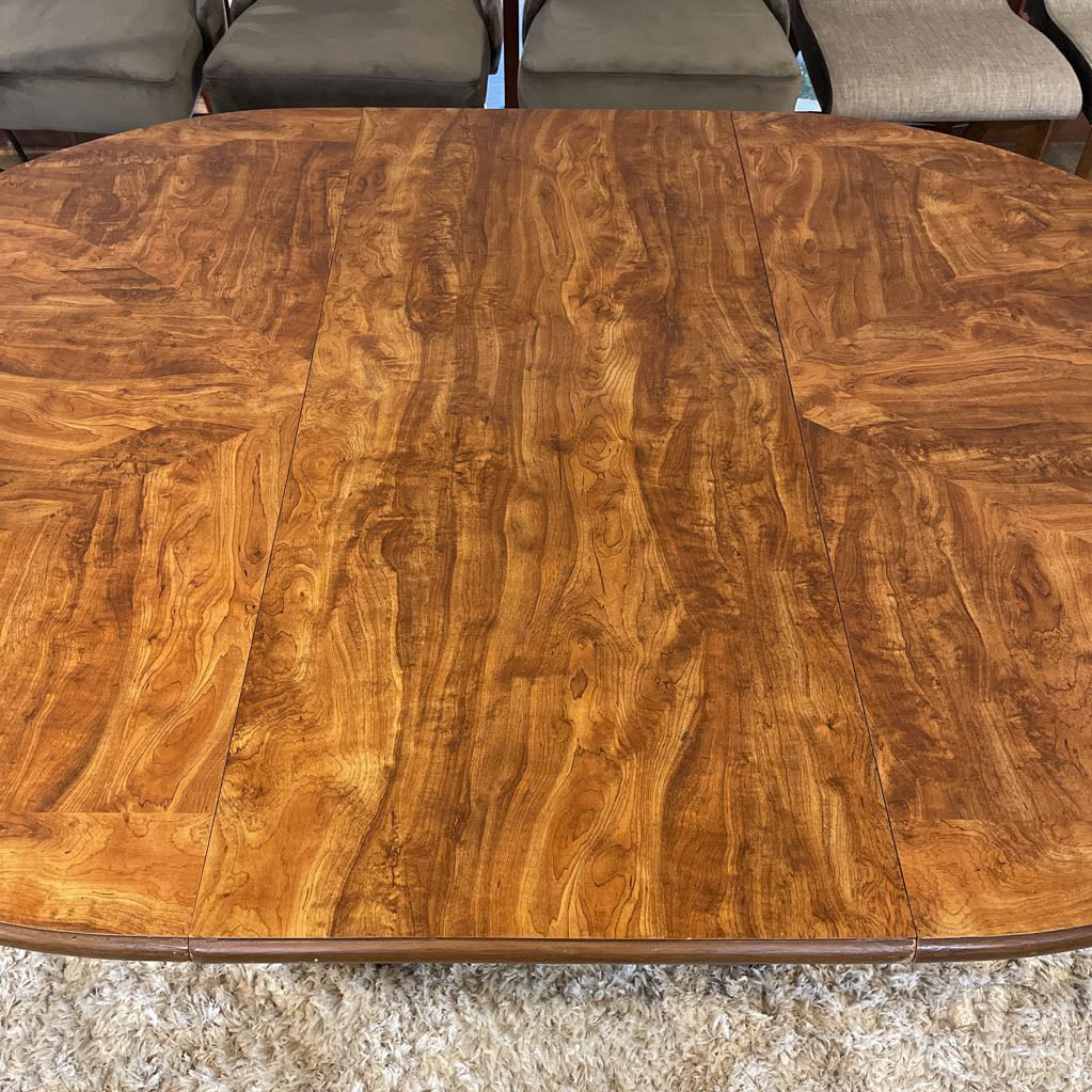 Column Base Round Expanding Dining Table