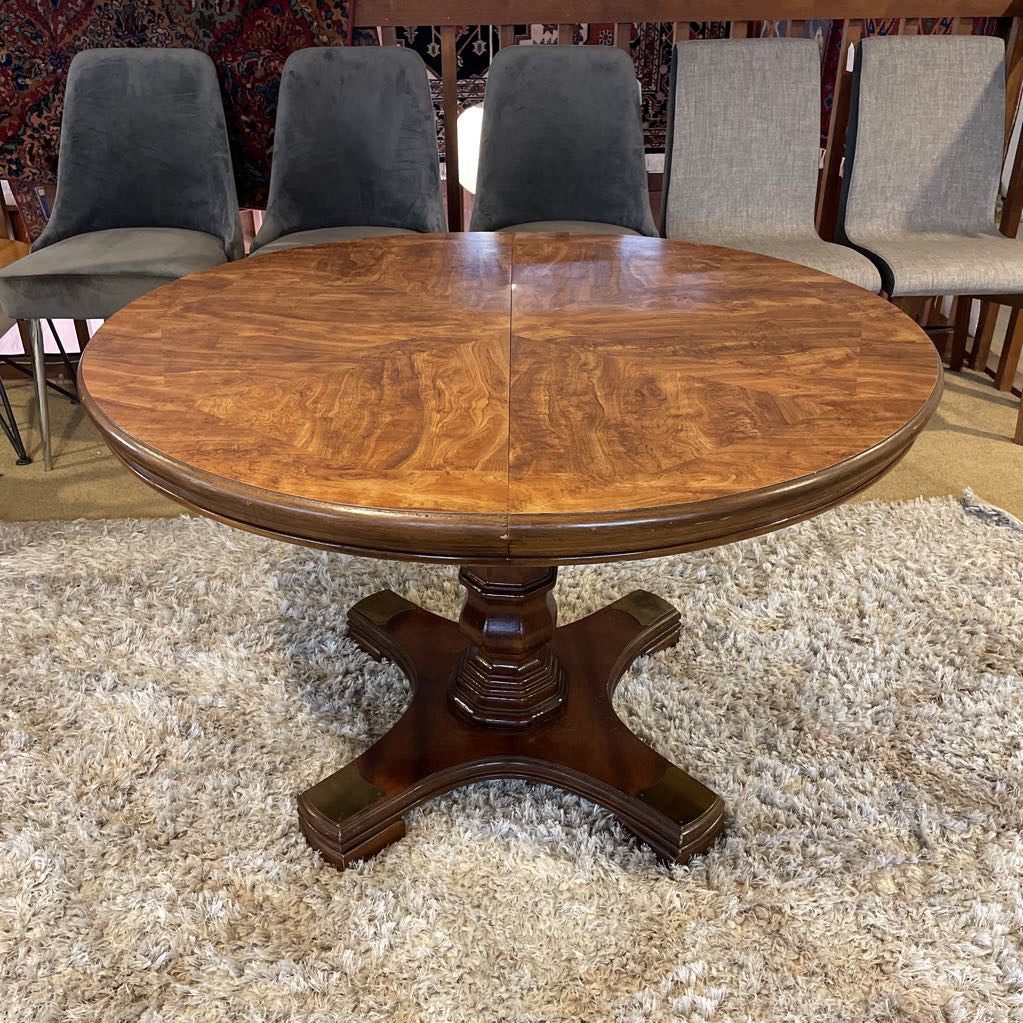 Column Base Round Expanding Dining Table