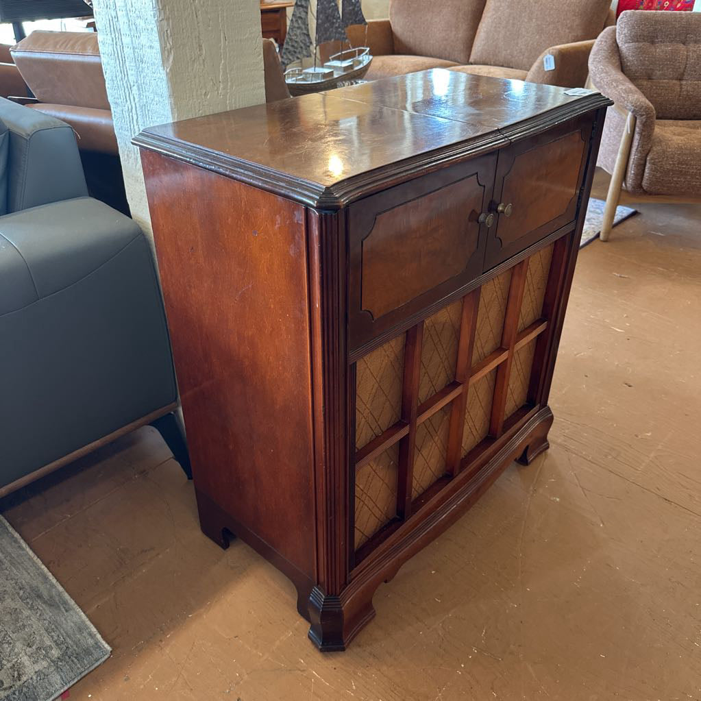 Sears Silvertone Record Player Radio UNIQUE FINDS