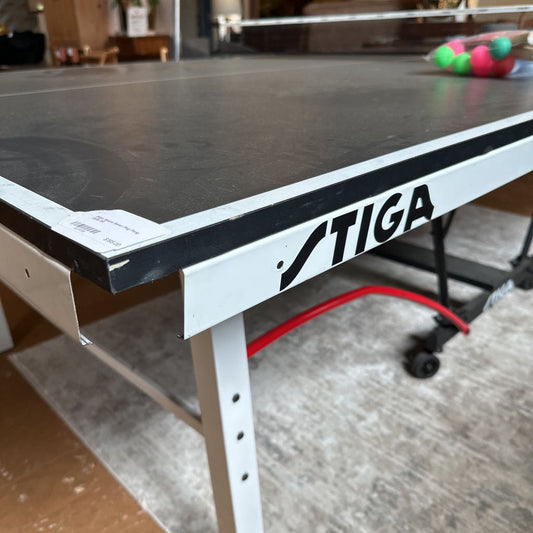 Stiga Space Saver Ping Pong Table
