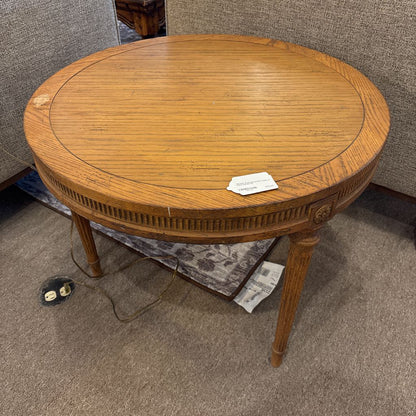 Parisian Style Round End Table w Floral Details