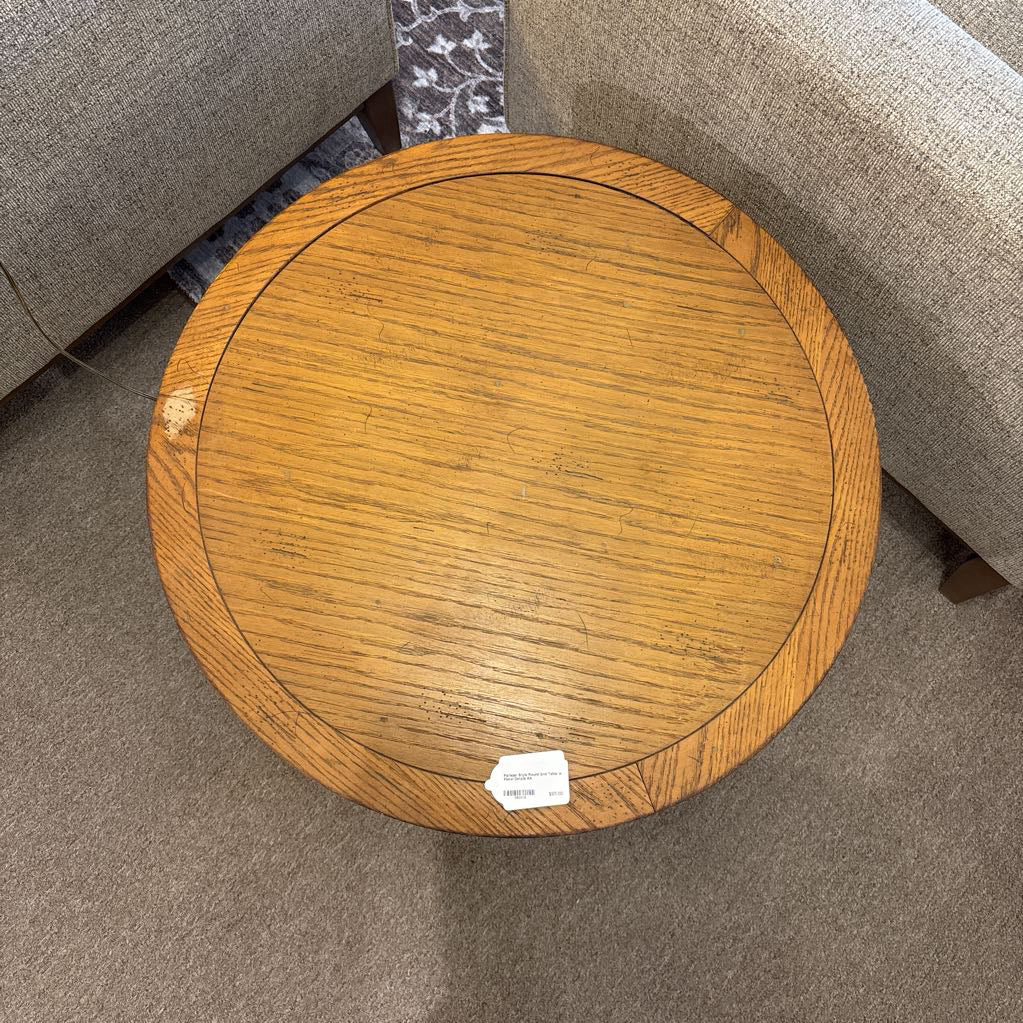 Parisian Style Round End Table w Floral Details