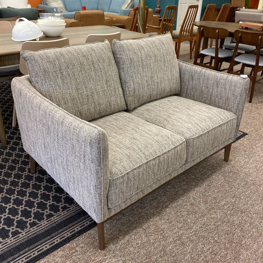 Lithia Brown Loveseat U LOVESEATS