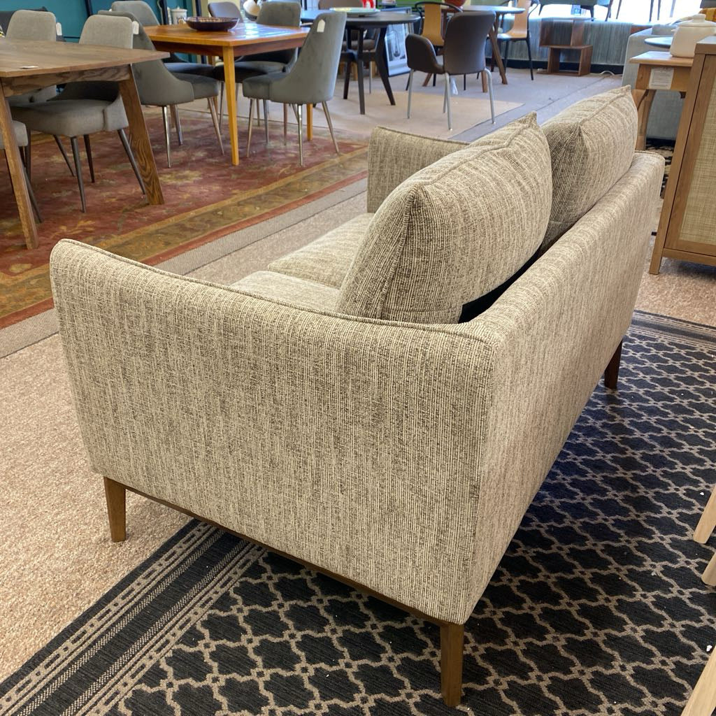 Lithia Brown Loveseat U LOVESEATS