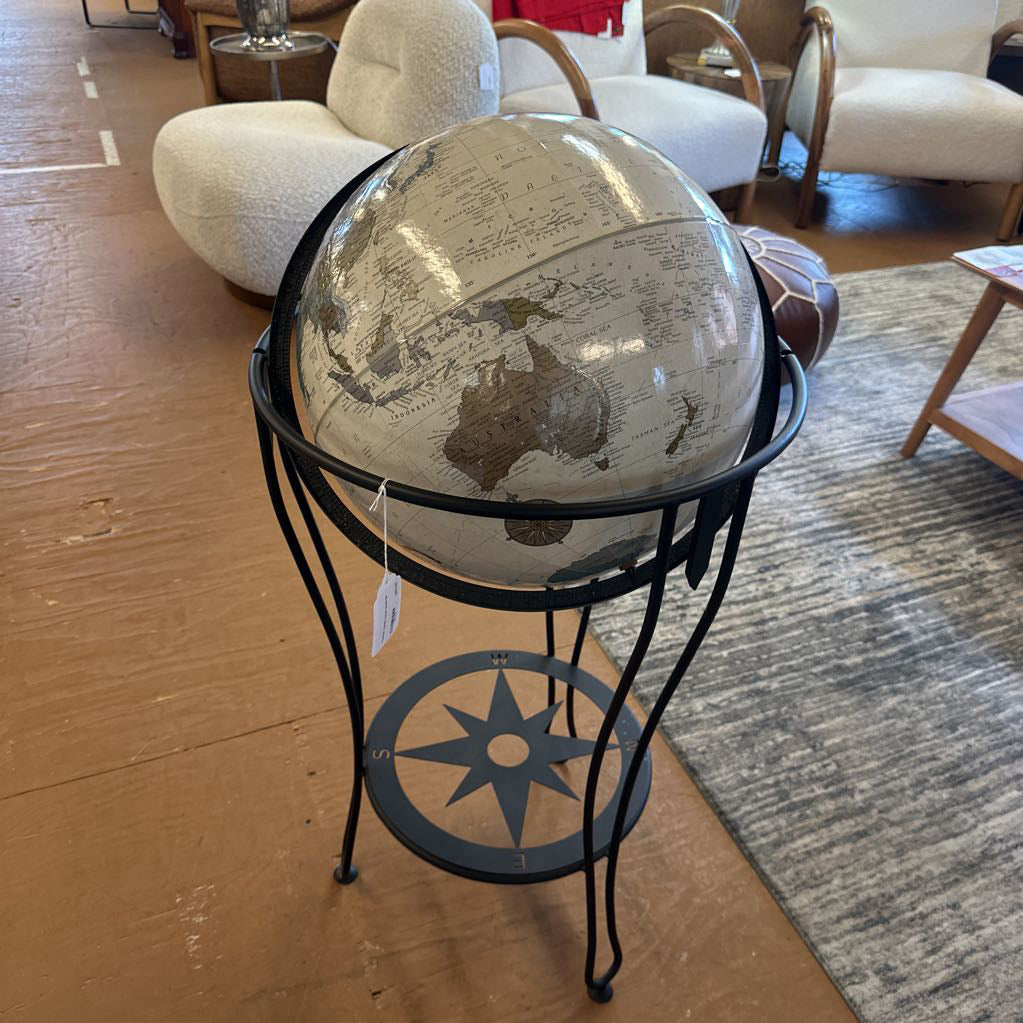 Platinum Classic Series Globe