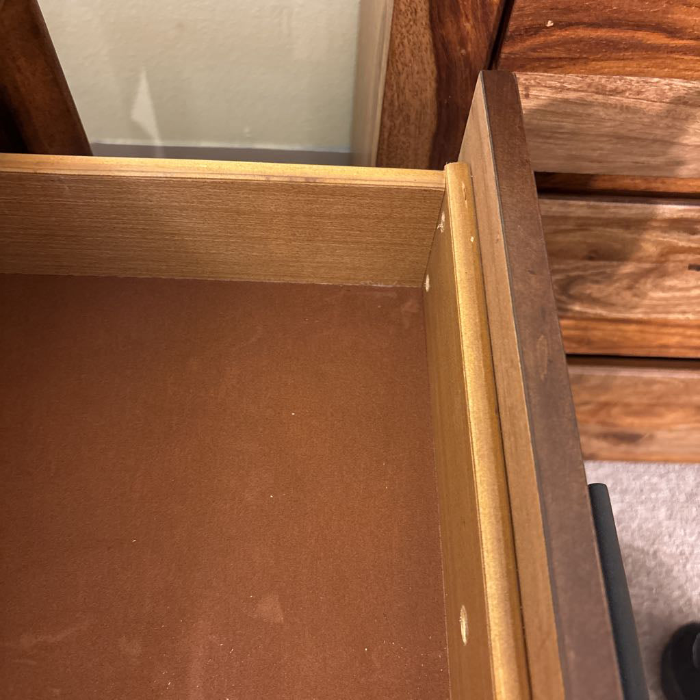 Hojen Nightstand C NIGHTSTANDS