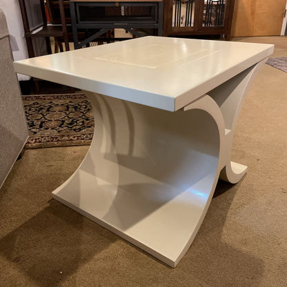 Bernhardt White Curvy x Base End Table AS IS C SIDE TABLES