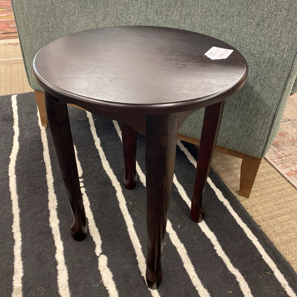 Round Espresso Classic Leg Side Table C SIDE TABLES