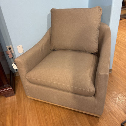 Puelo Dune Swivel Chair U ACCENT CHAIRS