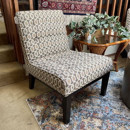 Geometric White & Gray/Brown Tufted Upholstry Slipper Chair