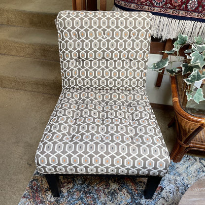 Geometric White & Gray/Brown Tufted Upholstry Slipper Chair