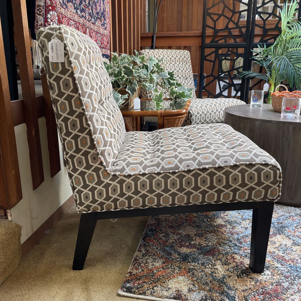 Geometric White & Gray/Brown Tufted Upholstry Slipper Chair