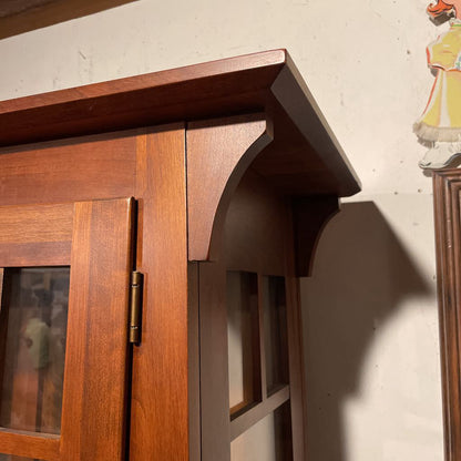 Ethan Allen Paned Glass Two Door Cabinet w/ Lighting
