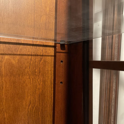 Ethan Allen Paned Glass Two Door Cabinet w/ Lighting