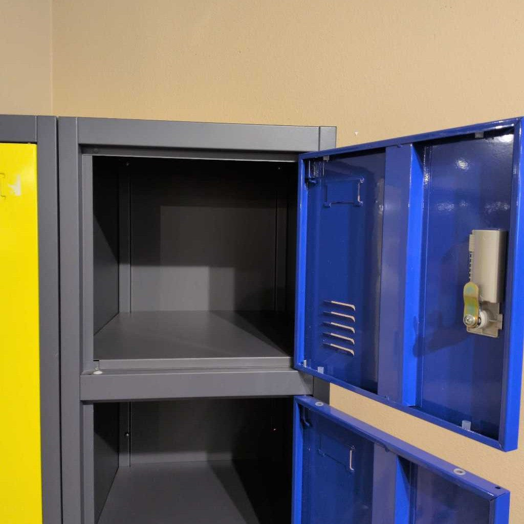 Blue 5 Door Locker