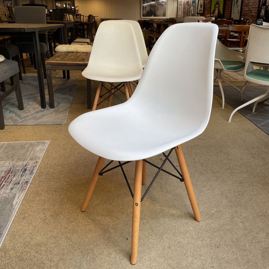 Eames Style White Molded Dining Chairs SET of 4