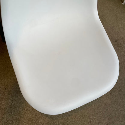 Eames Style White Molded Dining Chairs SET of 4