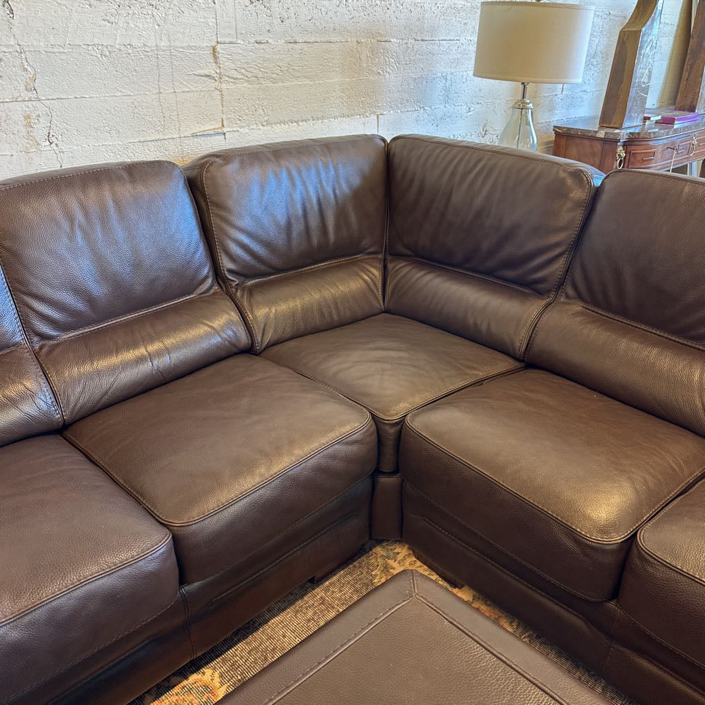 Gamma Brown Steer Hide Sectional U SECTIONALS RAF