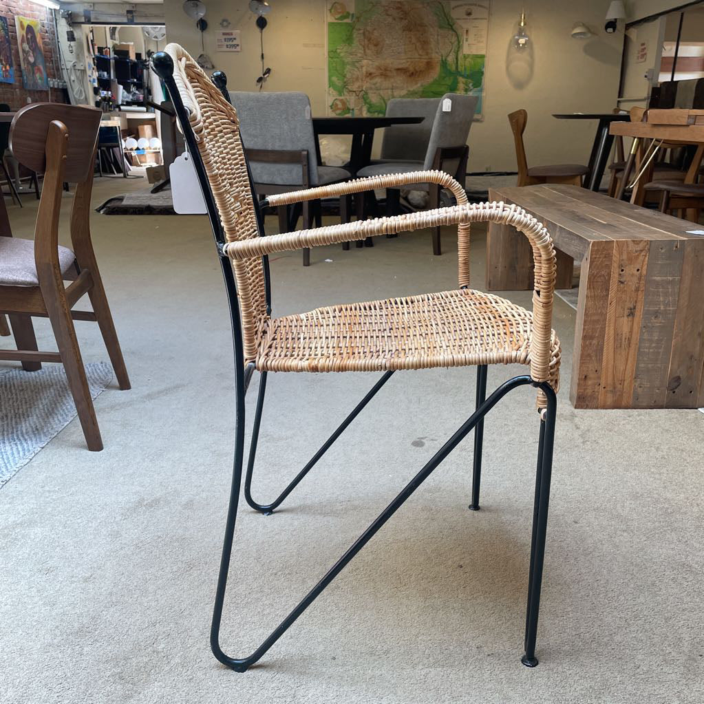 Black Wire Frame Hair Pin Leg Wicker Chair C DINING CHAIRS