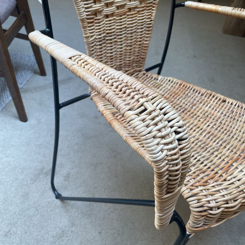 Black Wire Frame Hair Pin Leg Wicker Chair C DINING CHAIRS
