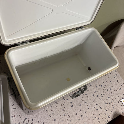 Vintage Vagabond Cooler