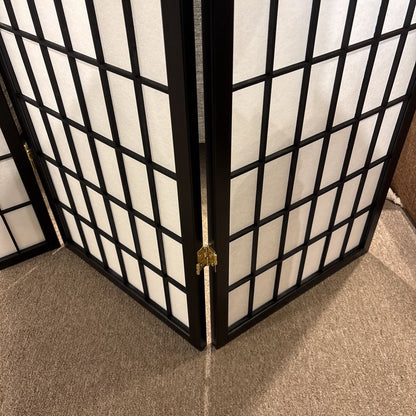 Black 4 Panel Screen