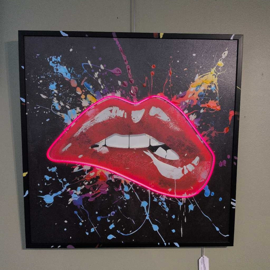 Neon Lips ART