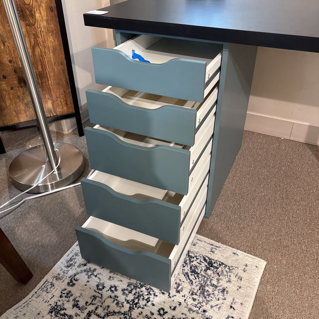 Black Top Desk w/Light Blue Drawers
