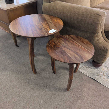 HARSTAD TABLE SET
