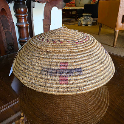 Oblate Old Native American/PNW(?) Basket