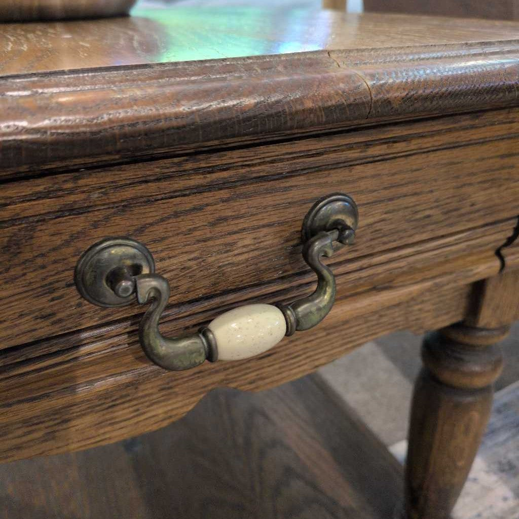 Vintage Oak Side Table w/ Drawer C SIDE TABLES