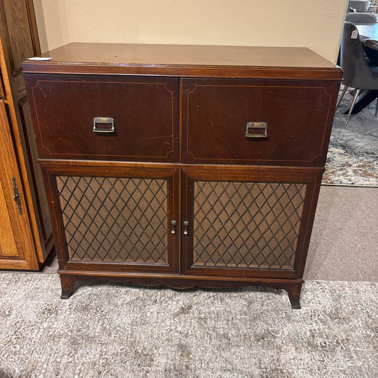 Vintage Radio & Record Player Cabinet C CABINETS
