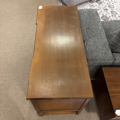 Ornate Vintage 6 Drawer Desk